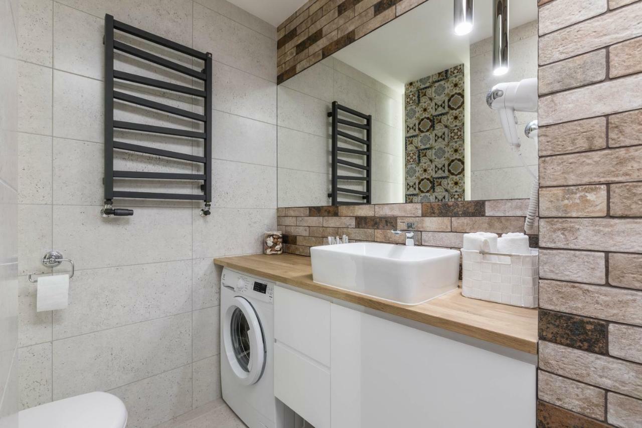 شقة Goma Rent - Angielska Grobla City Centre غدانسك المظهر الخارجي الصورة